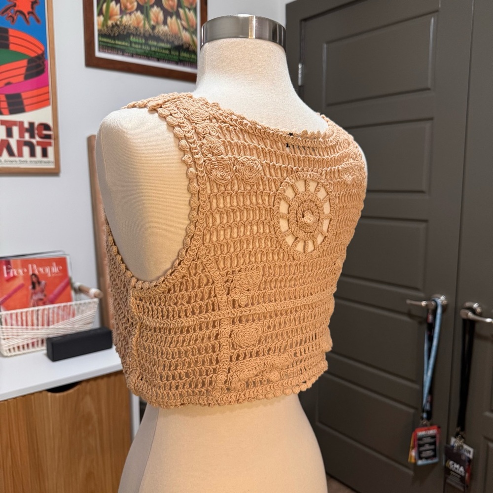 Fab’rik Tan Crochet Vest Top Beige Small - Picture 7 of 10